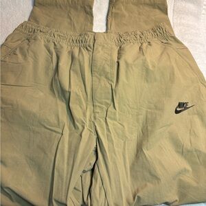 Nike Men's Khaki Chinos